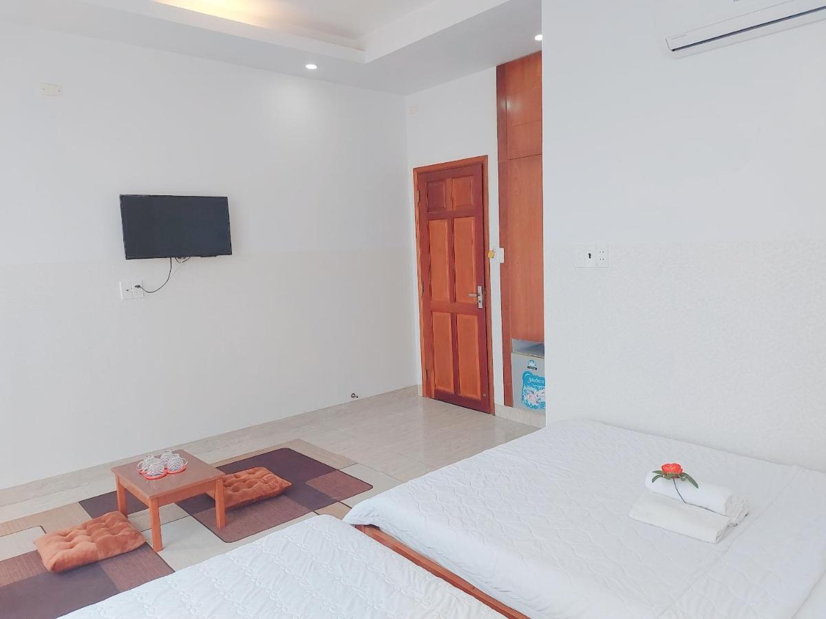 Thiên Ý Hotel bãi sau Vũng Tàu Esterno foto