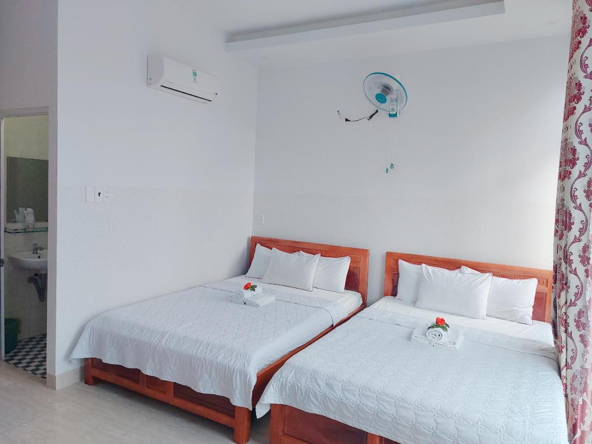 Thiên Ý Hotel bãi sau Vũng Tàu Esterno foto