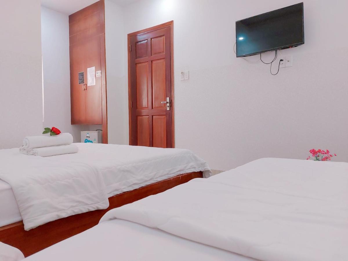 Thiên Ý Hotel bãi sau Vũng Tàu Esterno foto