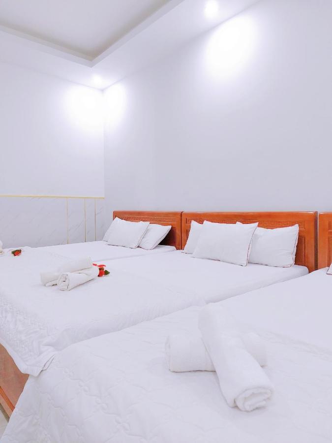 Thiên Ý Hotel bãi sau Vũng Tàu Esterno foto